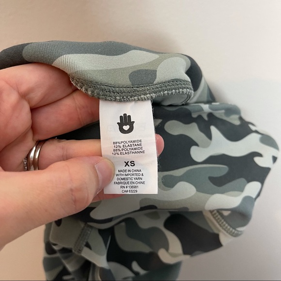 SPIRITUAL GANGSTER- Essential Camo Rainbow Stripe Leggings In Camo Print - Picture 12 of 12